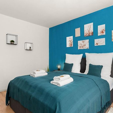Free Living - City Design Apartments, Zentrum, Outlet, Balkon, Kueche ウォルフスブルク エクステリア 写真