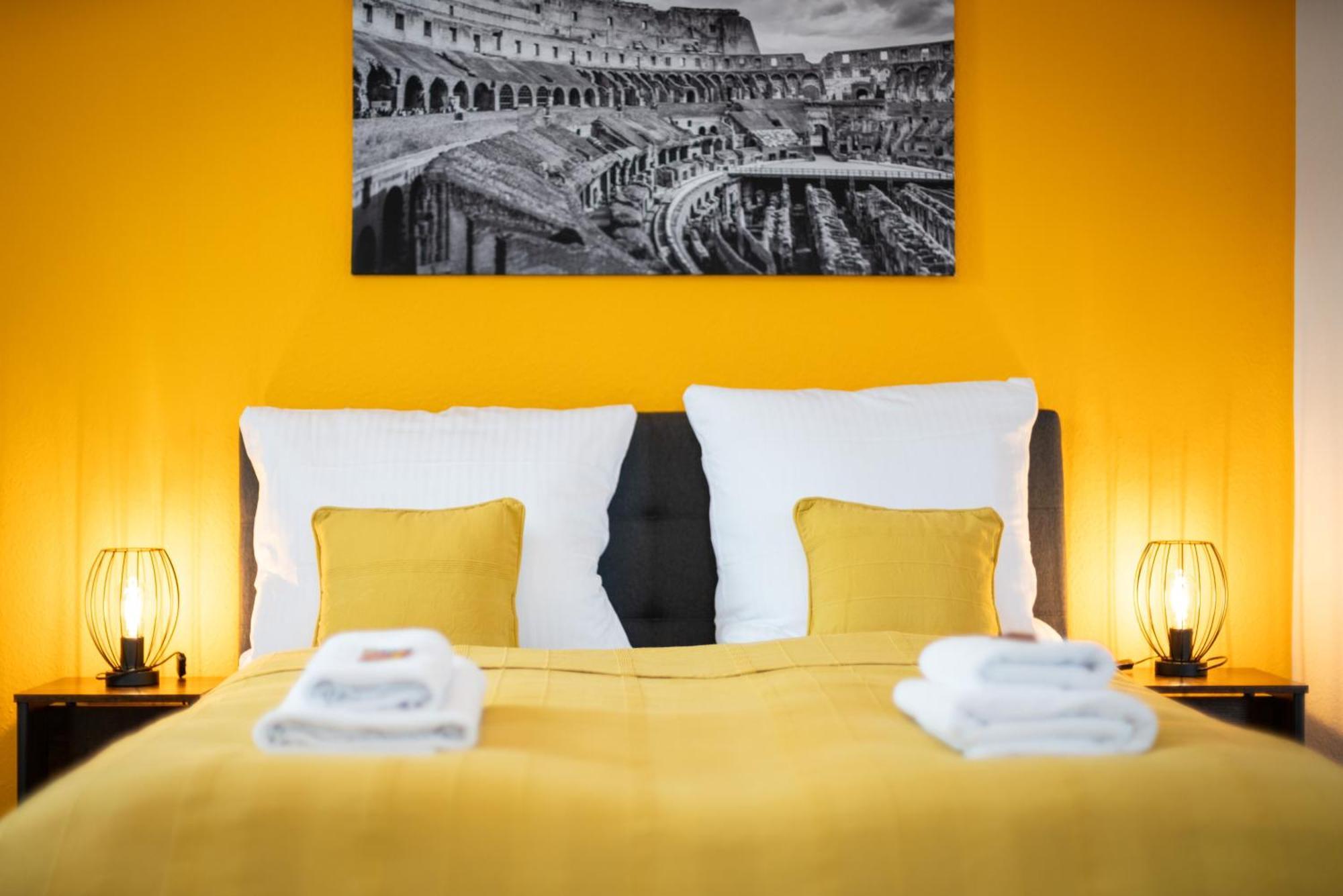 Free Living - City Design Apartments, Zentrum, Outlet, Balkon, Kueche ウォルフスブルク エクステリア 写真