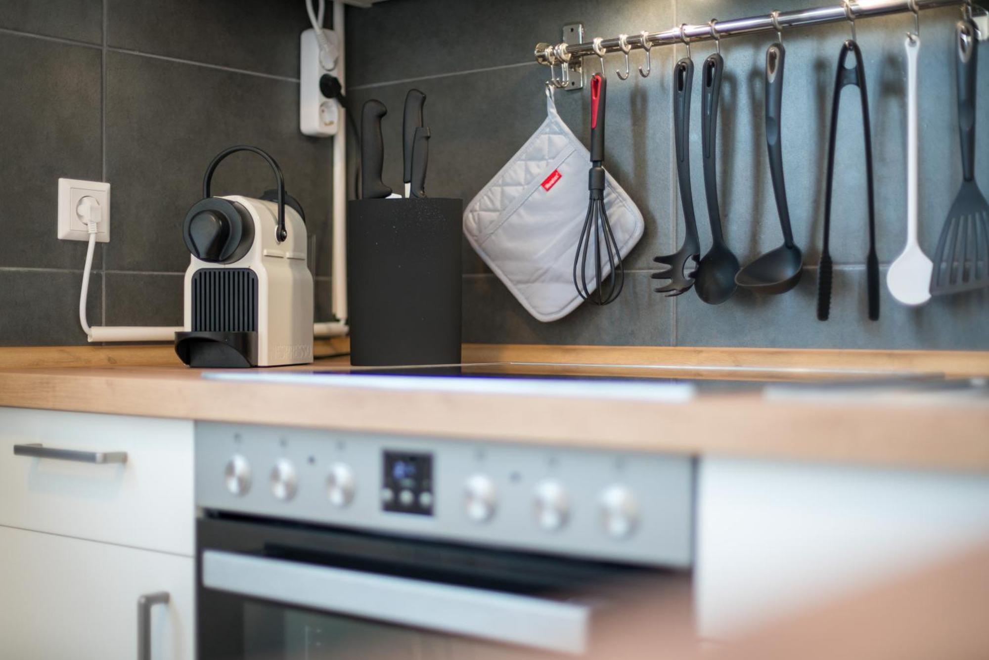 Free Living - City Design Apartments, Zentrum, Outlet, Balkon, Kueche ウォルフスブルク エクステリア 写真