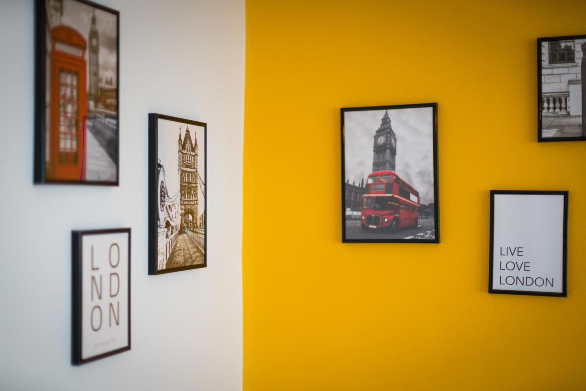 Free Living - City Design Apartments, Zentrum, Outlet, Balkon, Kueche ウォルフスブルク エクステリア 写真