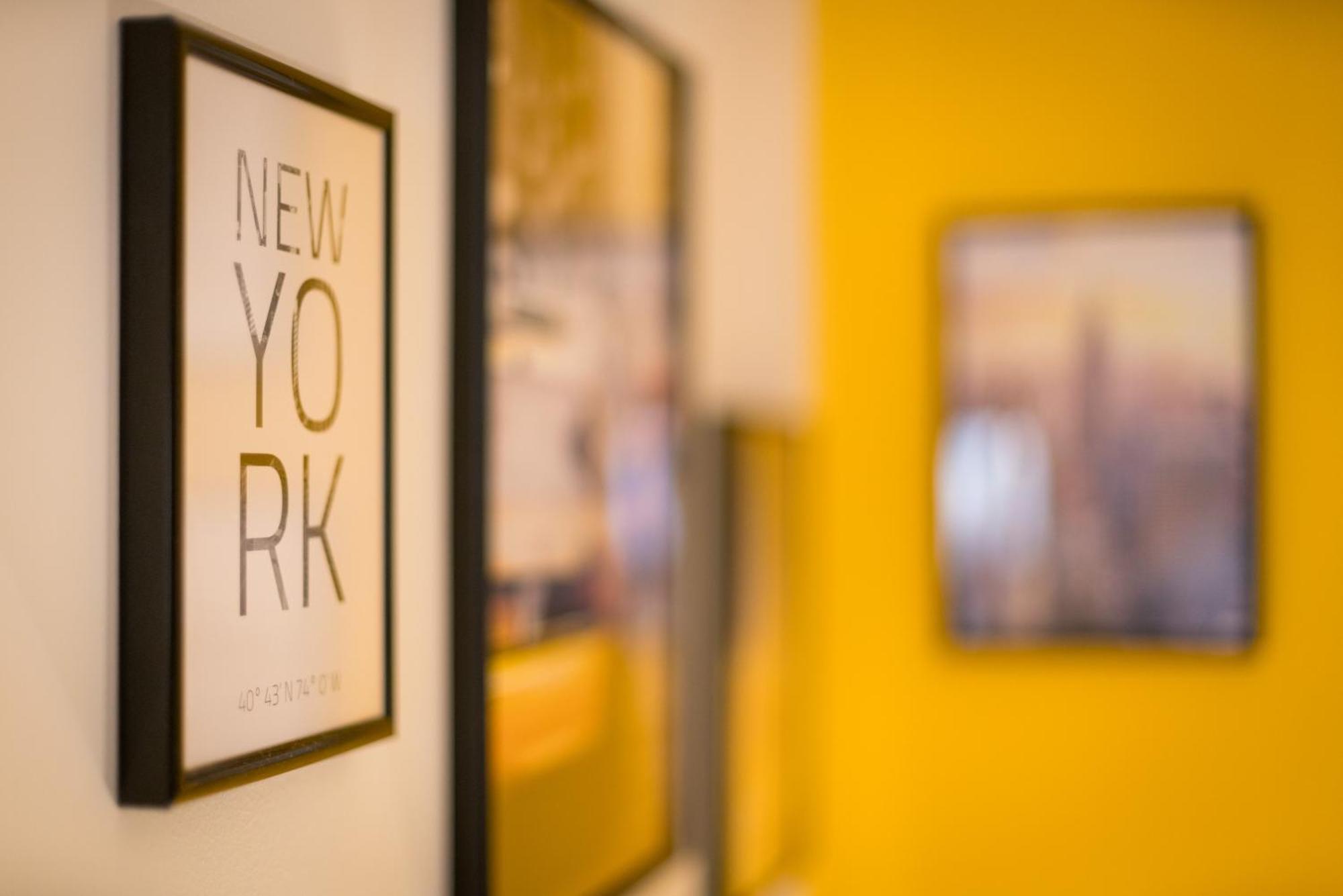 Free Living - City Design Apartments, Zentrum, Outlet, Balkon, Kueche ウォルフスブルク エクステリア 写真